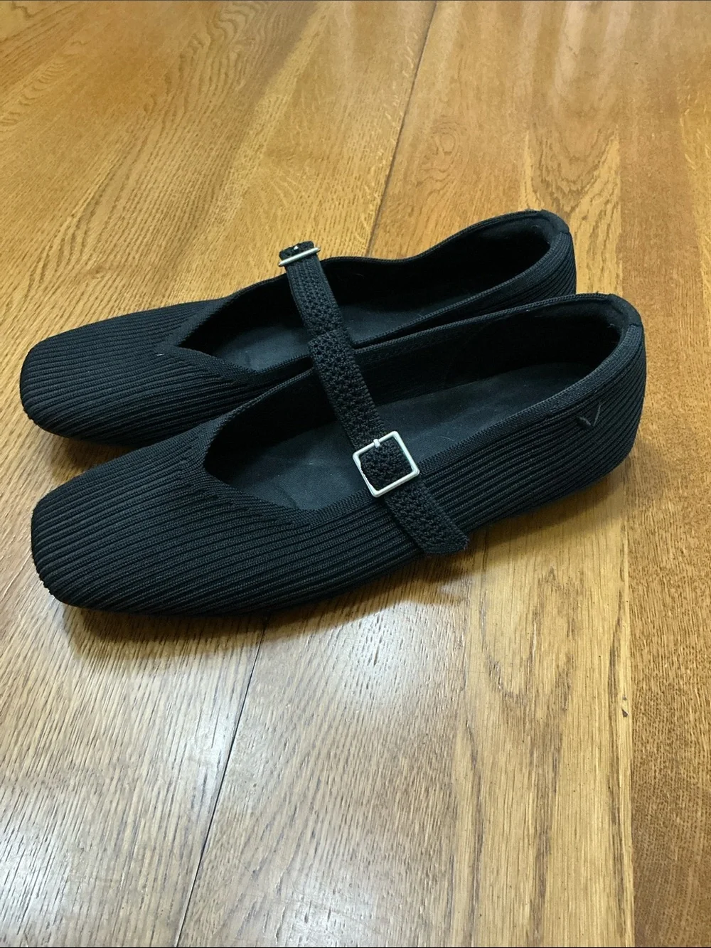 Woman’s Vivaia black Margot Mary Jane. Size 37.5. Like new! Adjustable strap.